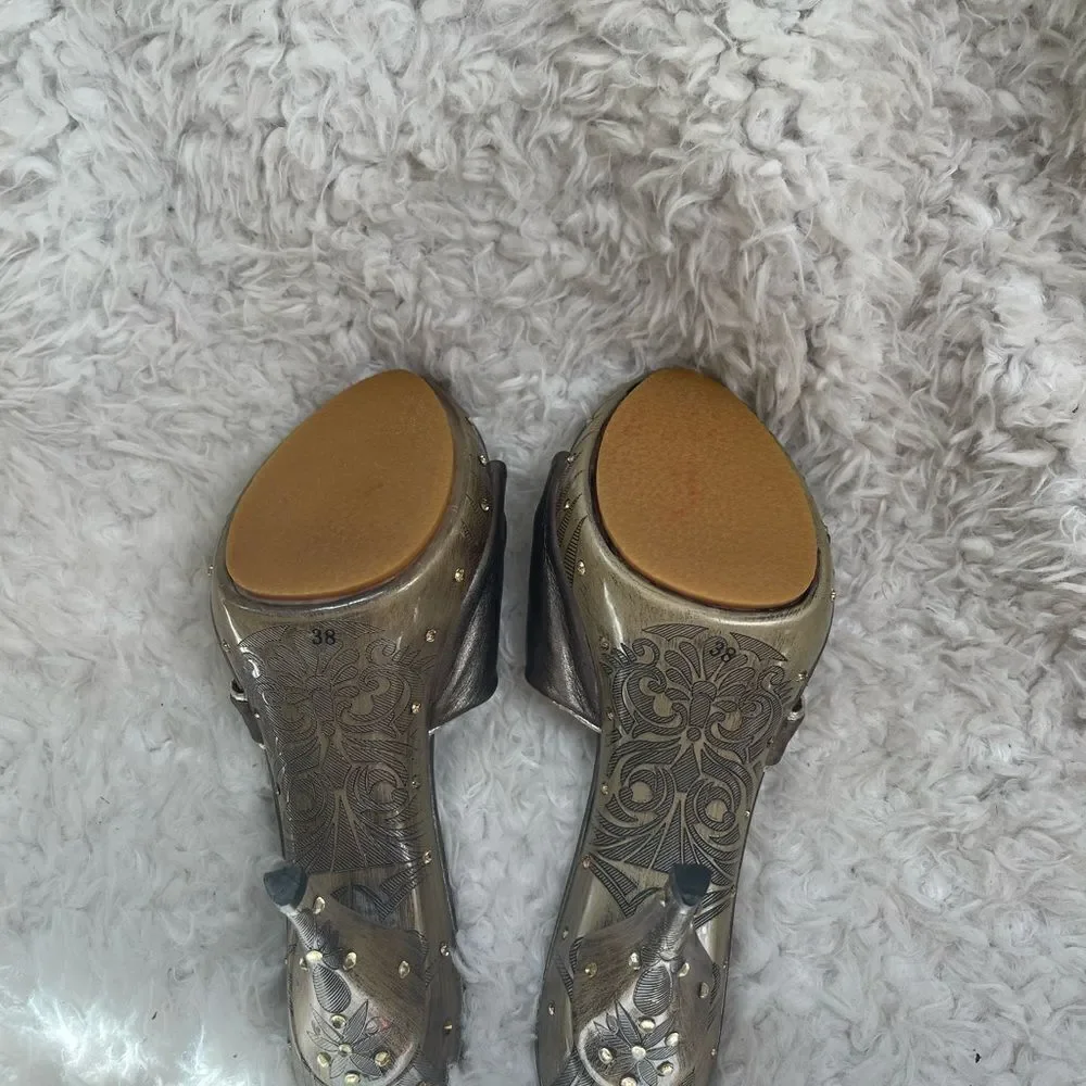 Tony Keuylian leather metallic Bronze and Gold slip on  heels sandals EUR SZ38